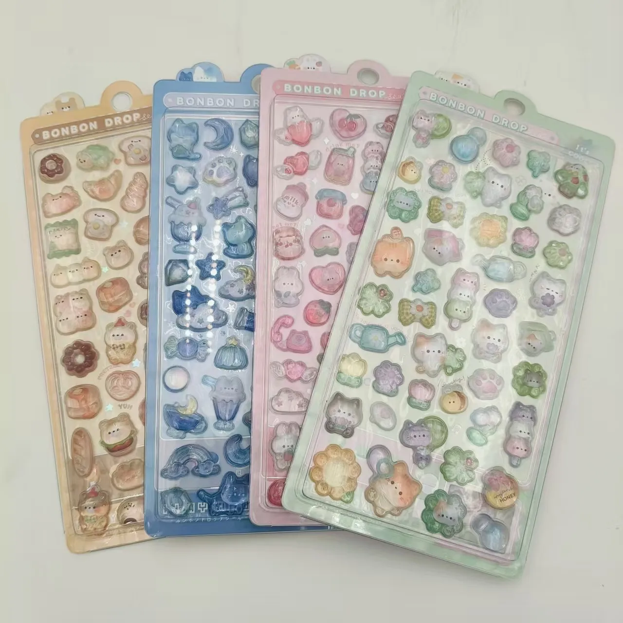 Nhãn dán cứu trợ trẻ em 3D đã sẵn sàng để vận chuyển