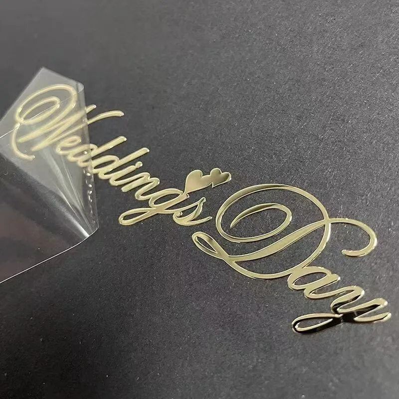 Sự khác biệt giữa miếng dán chuyển tia UV và kim loại