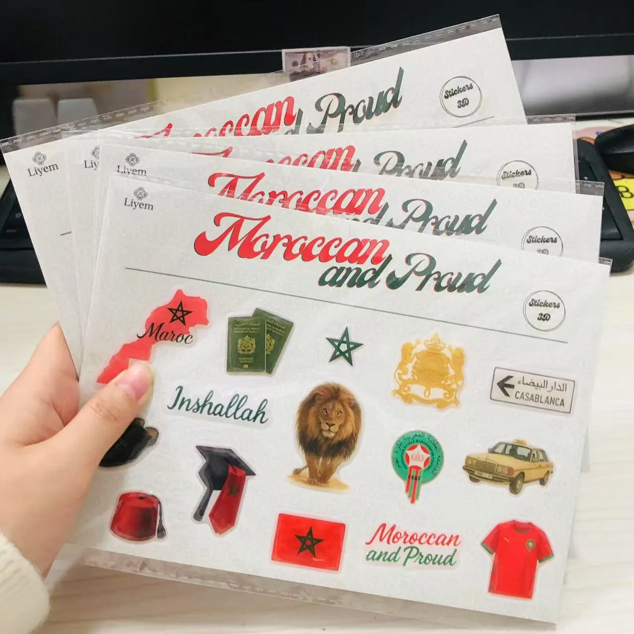 Miếng dán nhựa Epoxy mái vòm