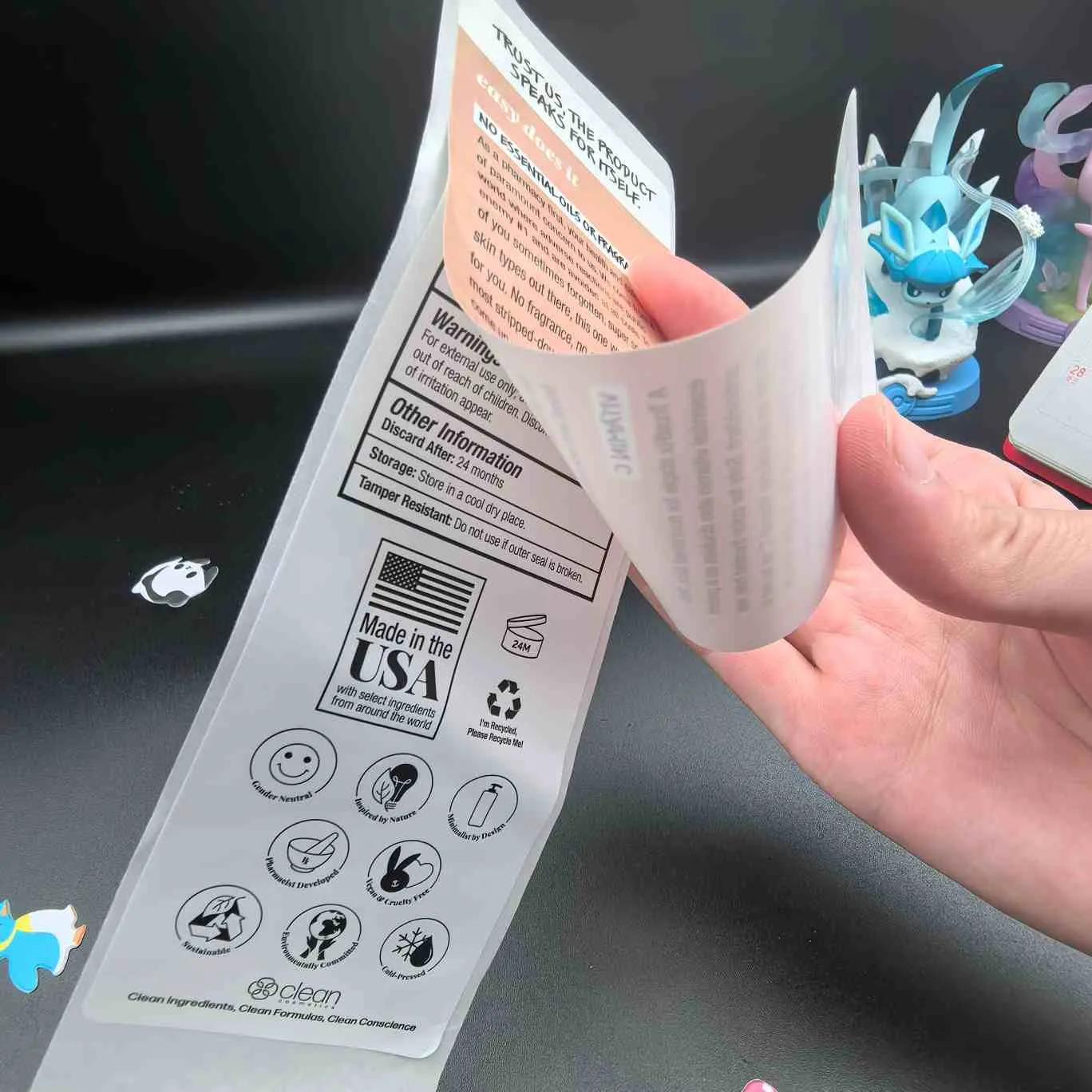 Nhiều lớp cho nhãn mỹ phẩm